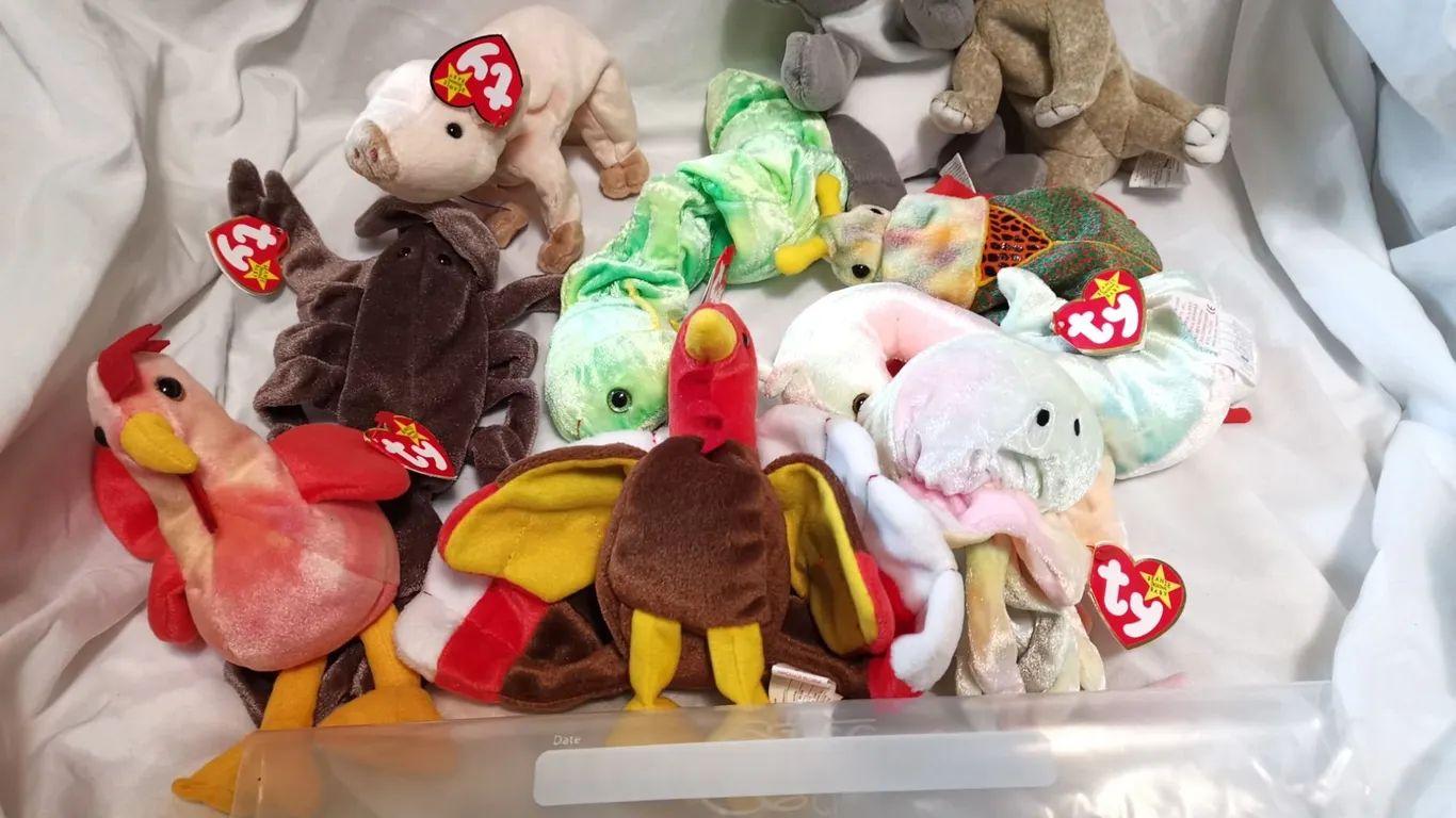 NOS Beanie Babies Over 25 Years Old Lot 1