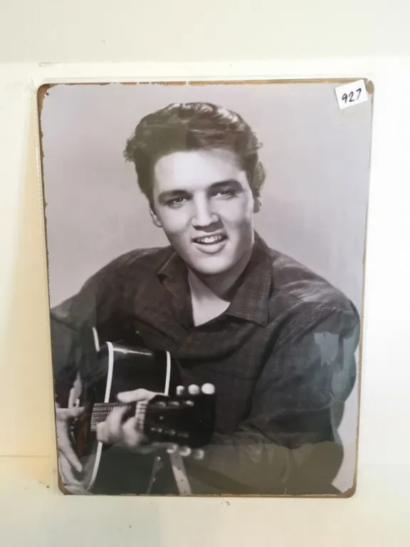 Tin Elvis Sign – 11.75 x 15.75”