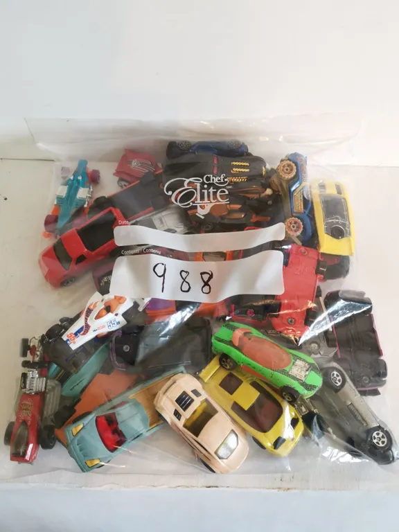 (30) Hot Wheels Toy Car Lot