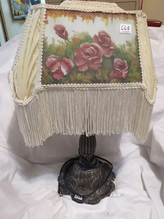Antique Looking Lamp, nice