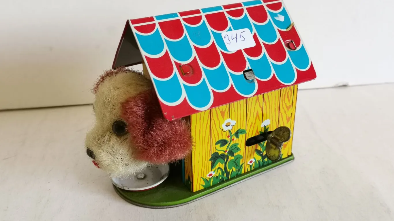 Vintage Tin Toy Eating Dog Wind Up Toy, Made in Japan – Works