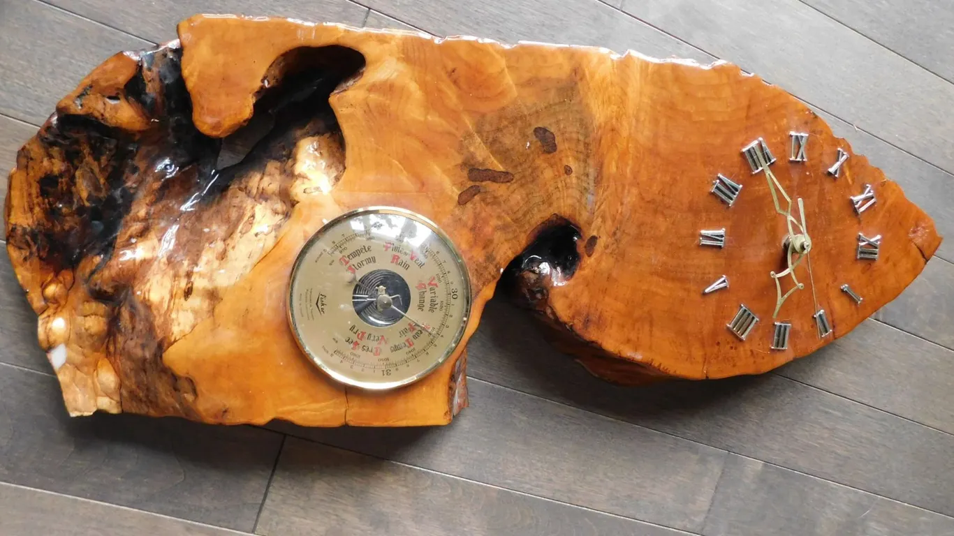 WOOD SLAB CLOCK WITH BAROMETER