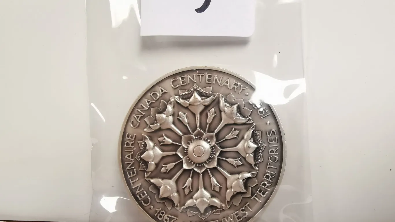 Northwest Territory Part Silver Centennial Medal, 60g