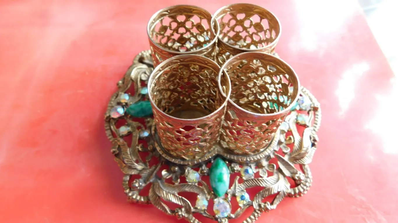VINTAGE FILIGREE LIPSTICK HOLDER