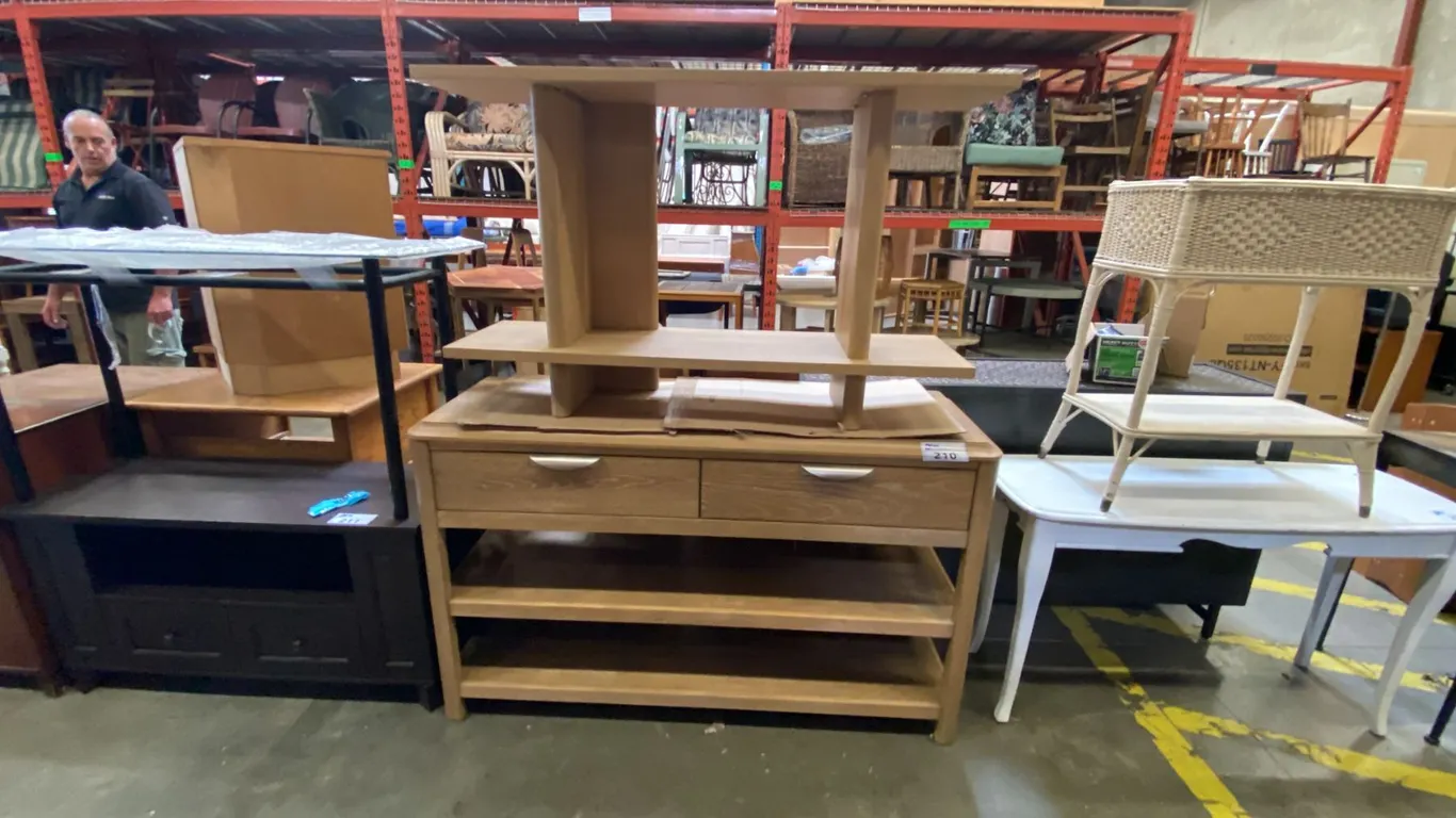 2 CONTEMPORARY SOFA TABLES