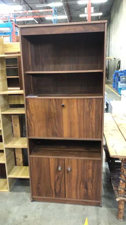 VINTAGE ENTERTAINMENT UNIT