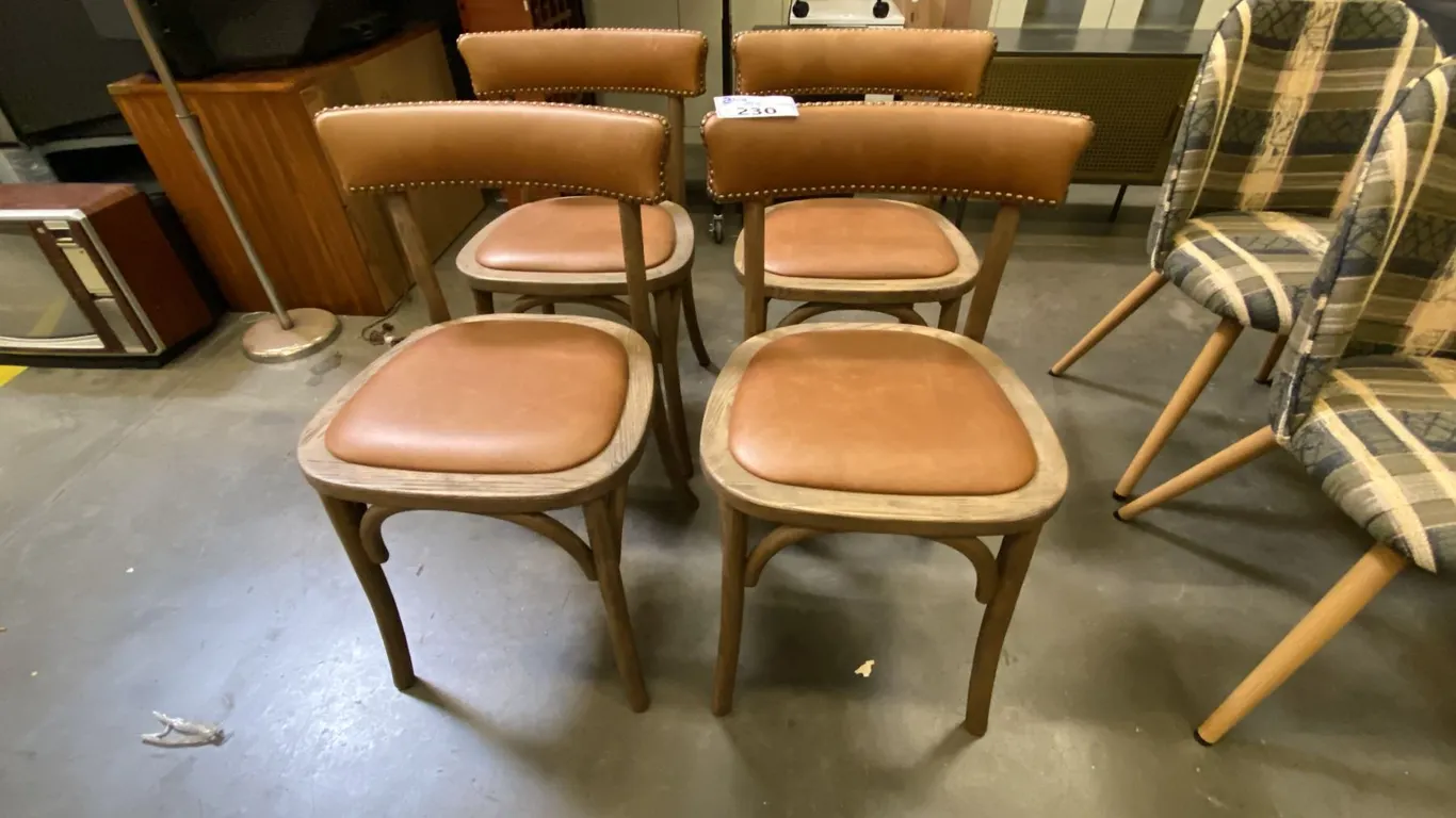 SET OF 4 CONTEMPORARY BENTWOOD DINING CHAIRS WITH TAN LEATHER UPHOLSTERED SEATS & BACKRESTS
