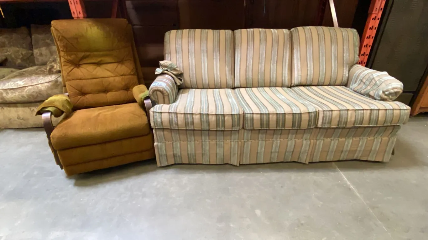 2 UPHOLSTERED LIVING ROOM PIECES - SOFA AND ARM CHAIR