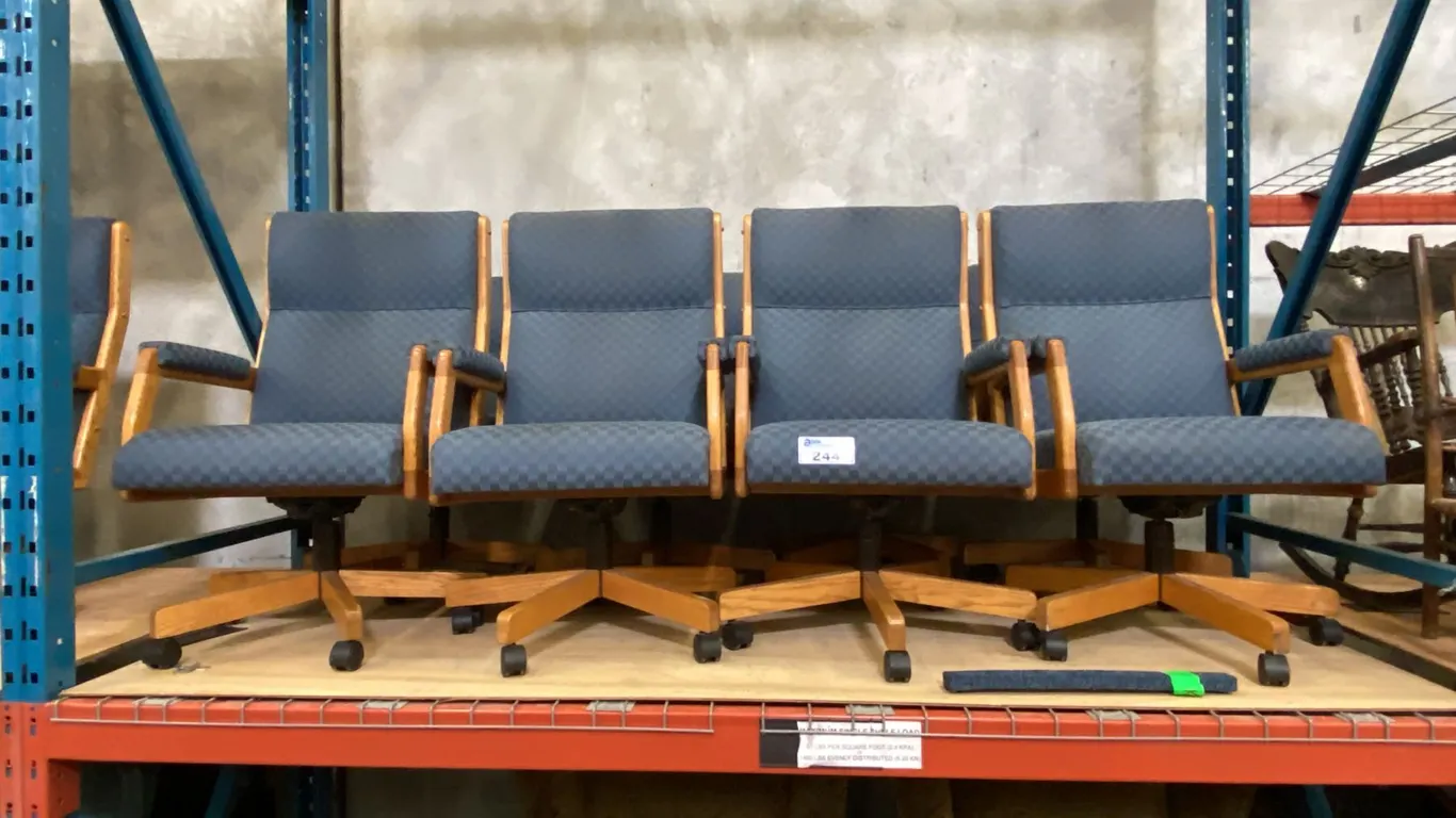 GROUP OF 8 OAK FRAMED BLUE FABRIC UPHOLSTERED EXECUTIVE OFFICE CHAIRS