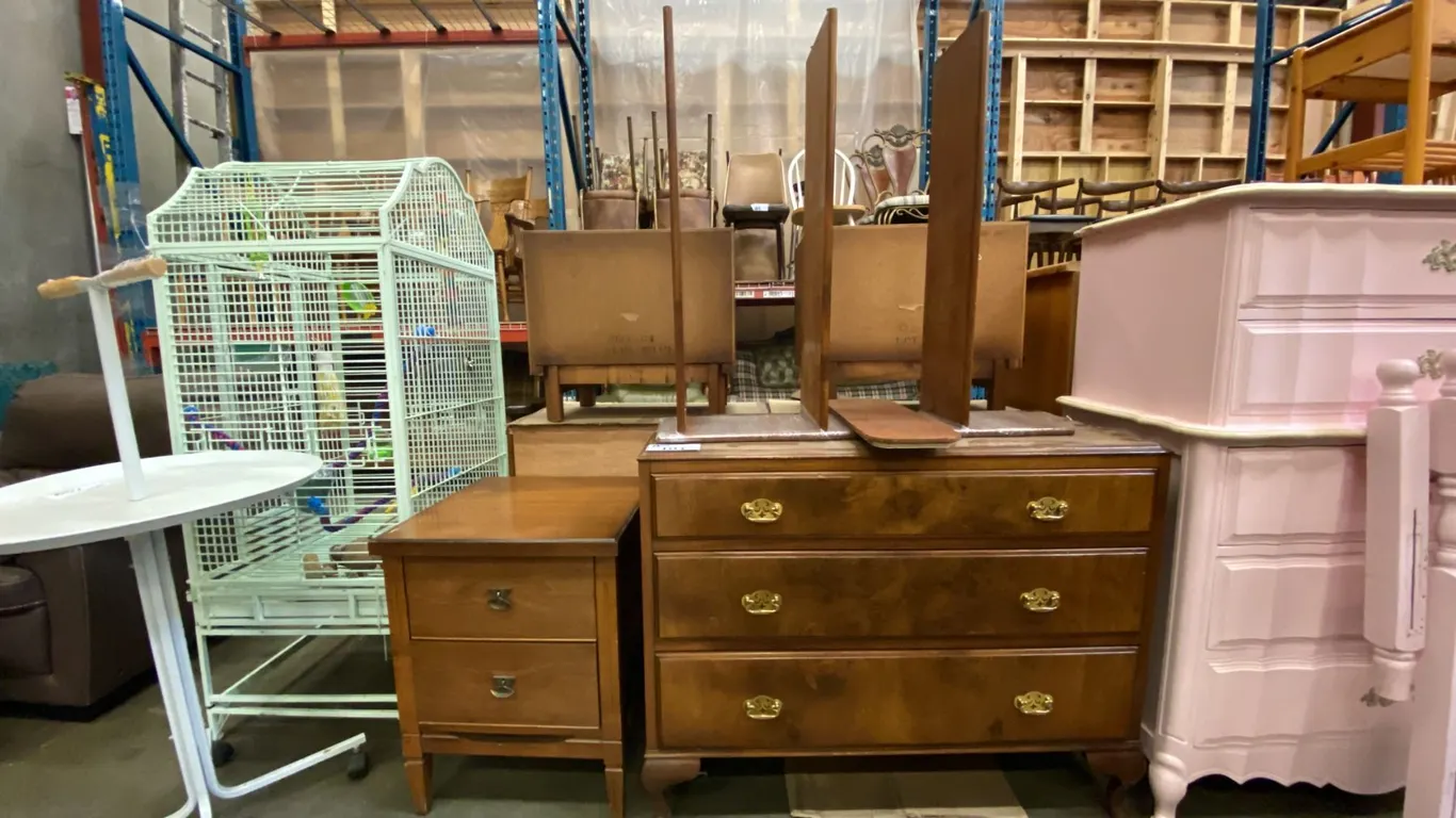 ANTIQUE 3 DRAWER DRESSER, 2 DRAWER NIGHT STAND AND SMALL BOOKSHELF