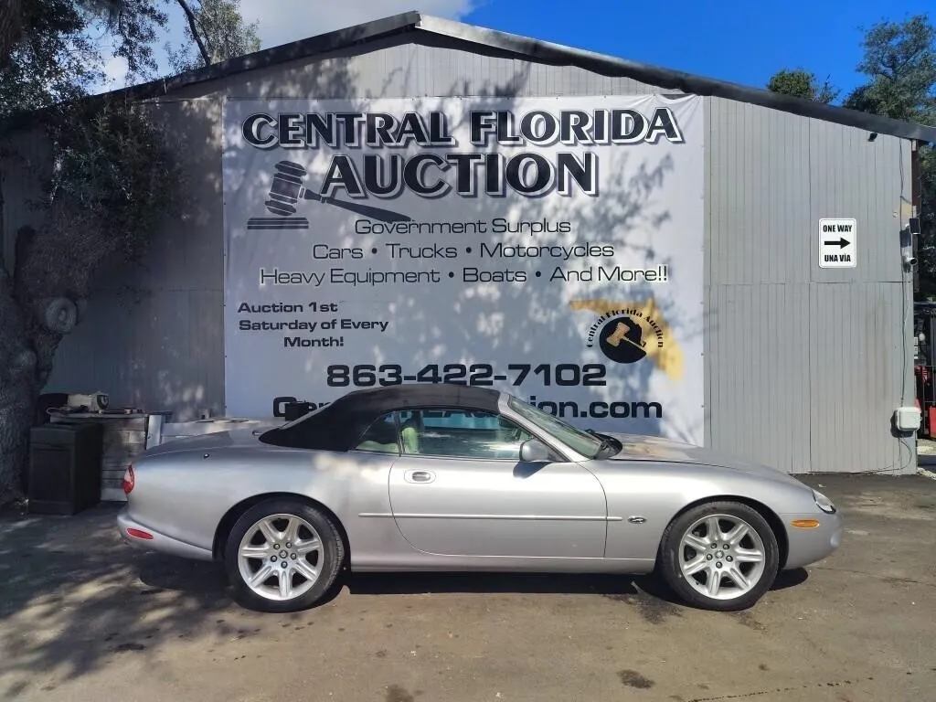 2000 Jaguar XK-Series RUNS/MOVES XK8