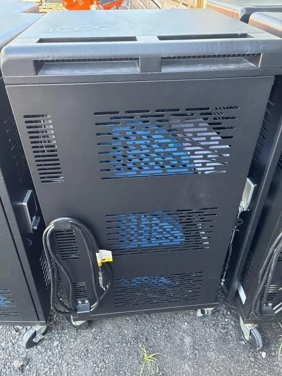 laptop cart