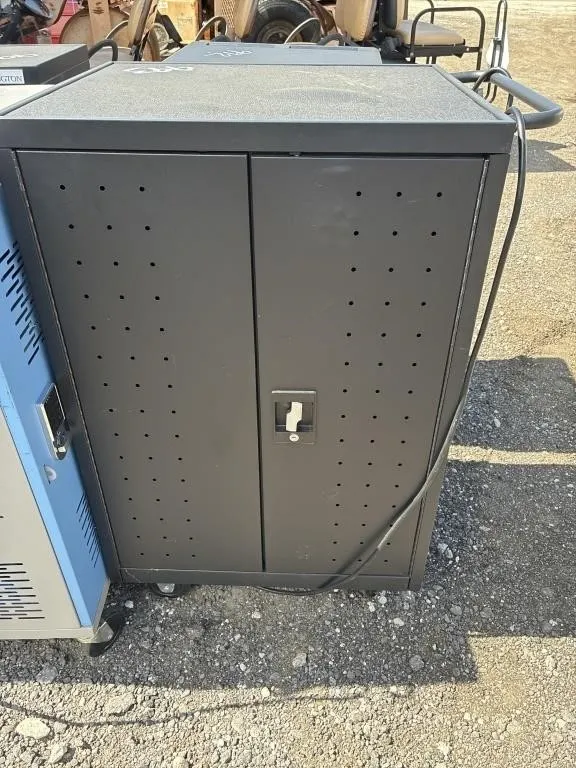 laptop cart