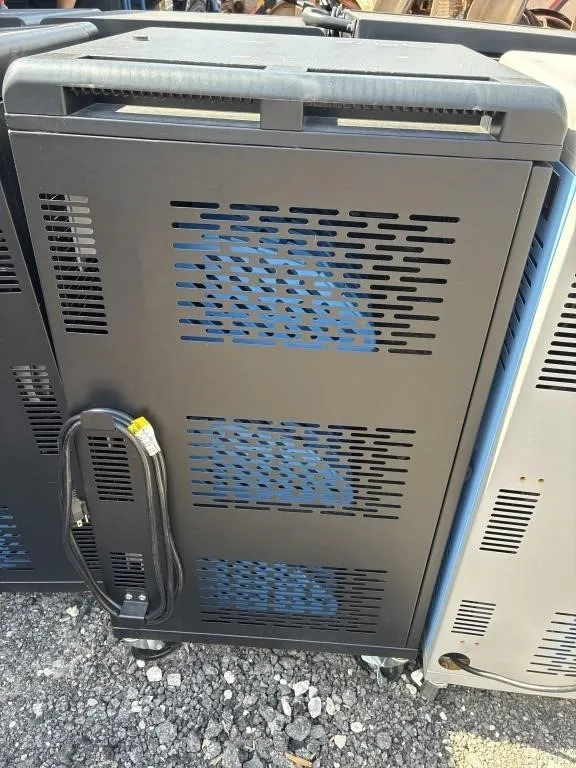laptop cart