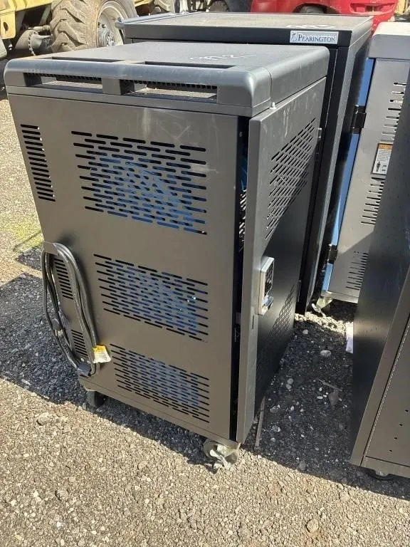 laptop cart