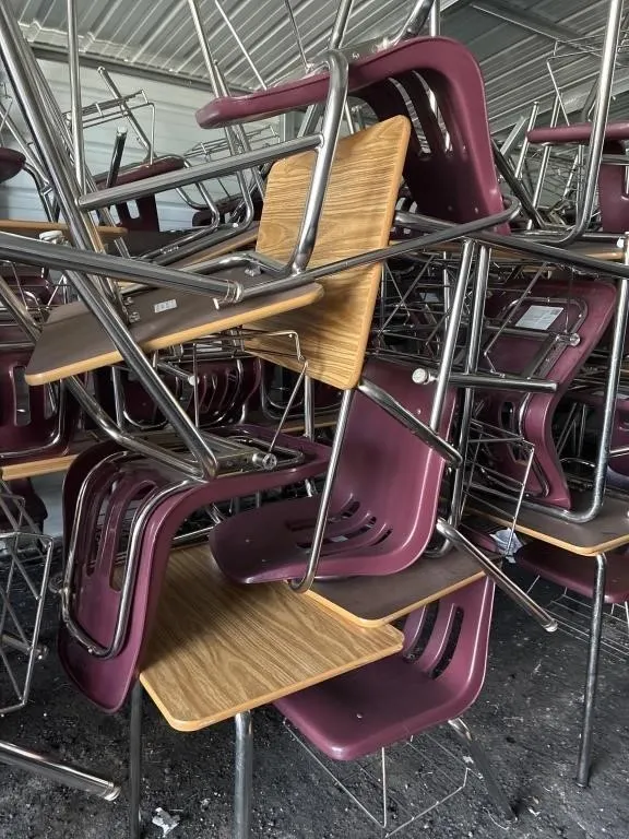 set of 4 student desks
