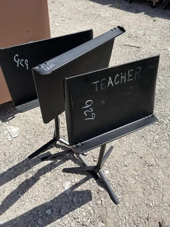 Music stands x3