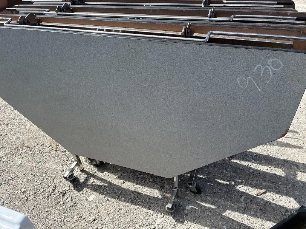 x1 octagon cafe table