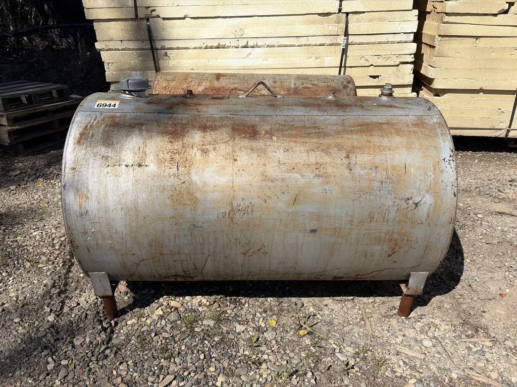 Oil Tank