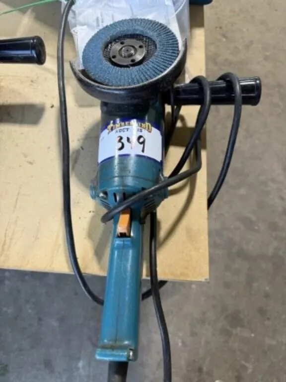 Makita 5" Angle Grinder