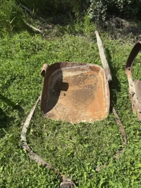 Horse Drawn 29" Slip