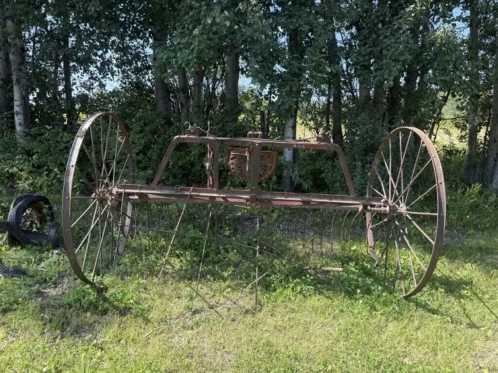 Horse Drawn 7' Dump Rake - Single Horse