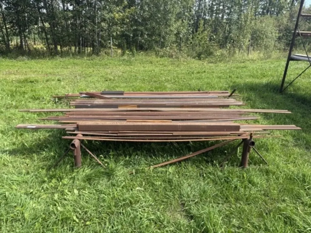 Set of Pipe Racks c/w Pipe Listed Below