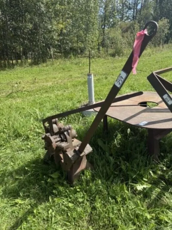 Antique Steel Wheel Tire Rim Shrinker