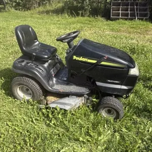 Poulan 20HP 42" Cut Riding Lawnmower and Manual