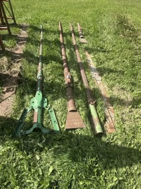 4 Wagon Poles