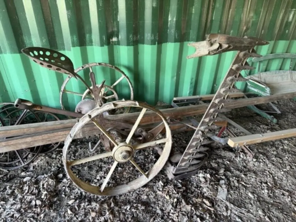 McCormick-Dearing Horse Drawn Sickle Mower 41"