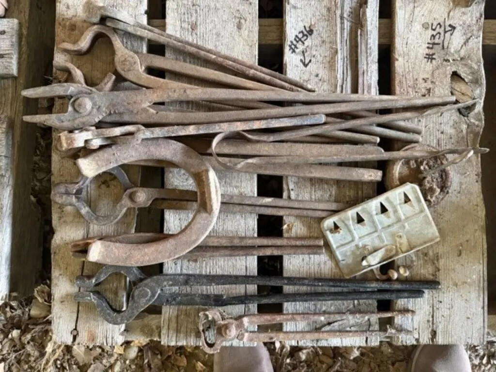 1/4 Pallet of Blacksmith Tongs