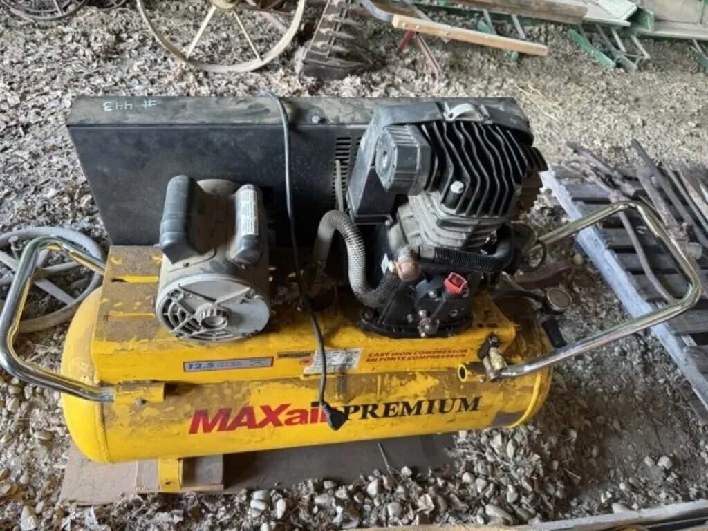 Maxair Premium Air Compressor 220V - Works Good