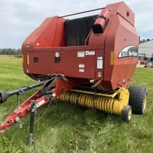 New Holland (NH) BR780 Round Baler
