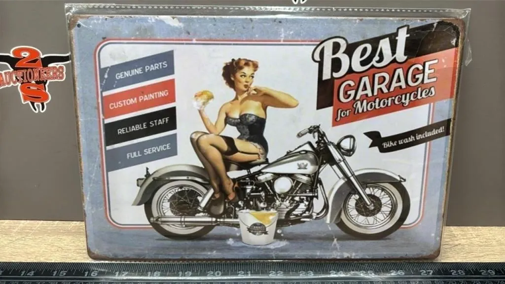 Best Garage for Motorcycles Tin Sign 11.5�Wx8�H.