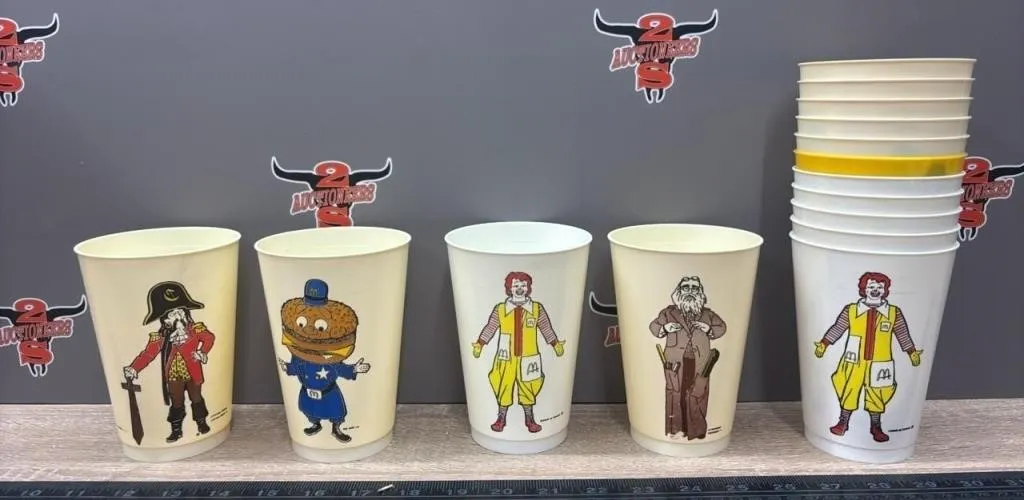 15 Asst. Plastic McDonald�s Cups.
