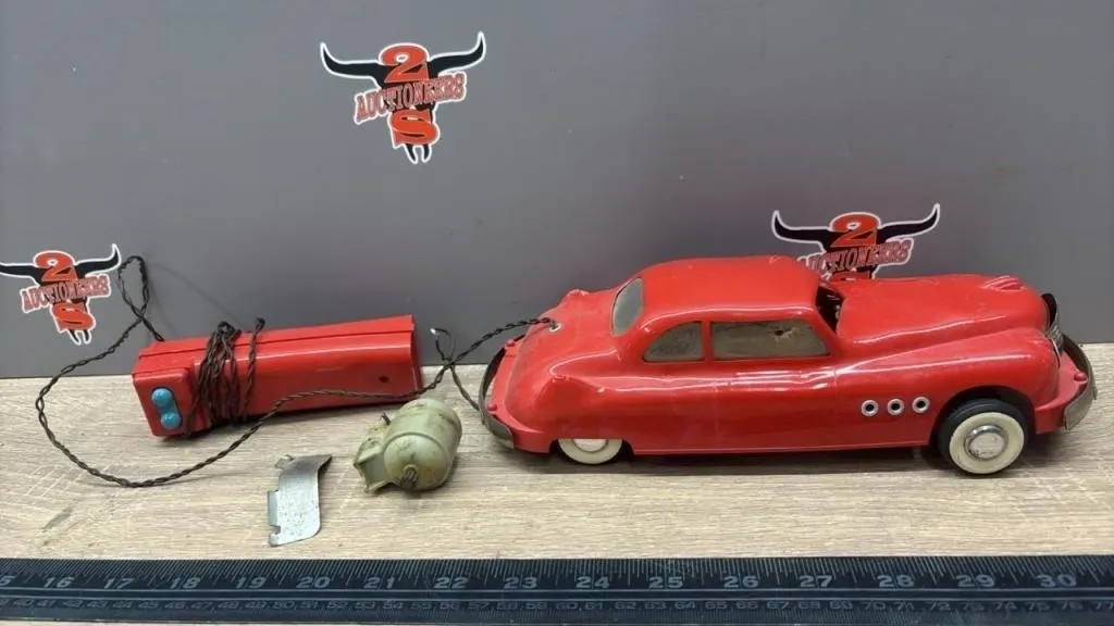 Plastic Battery Operated RC Car. Untested. Needs