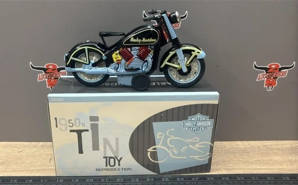 1950�s Tin Toy Harley Davidson Motor Cycle -