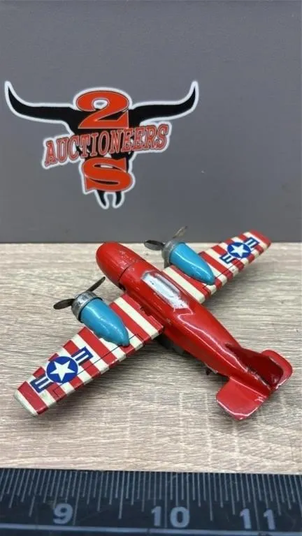 Antique Tin 3.5� Airplane Wind Up Toy. Japan. *DC