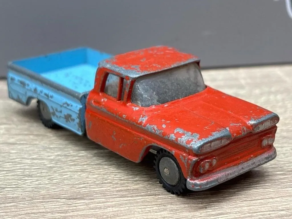 Hubley Tow & Pick Up 3.5� Metal Truck. *DC