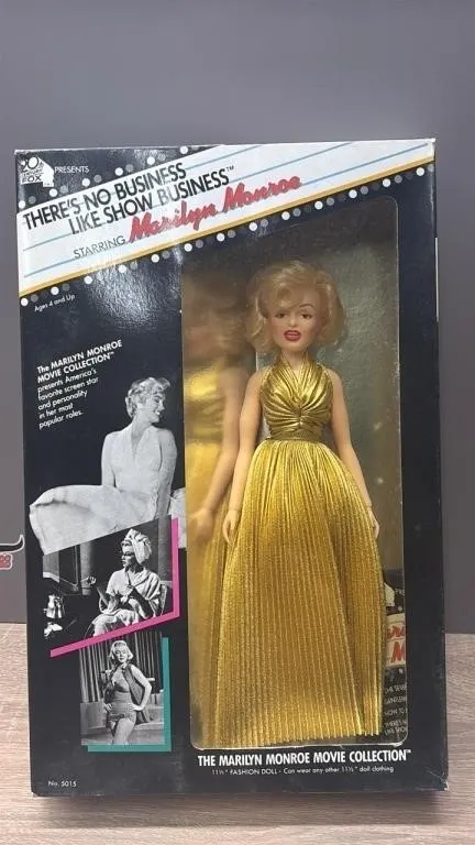 The Marilyn Monroe Movie Collection Fashion 11.5�