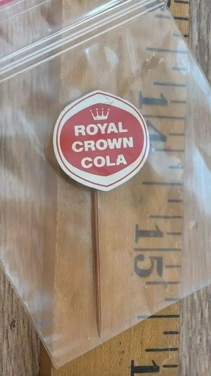 Vintage Royal Crown Cola Pin. *SC