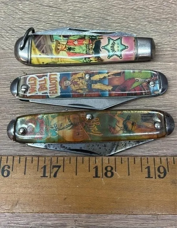 3 Vintage Pocket Knives - Roy Roger�s, Wild Bill