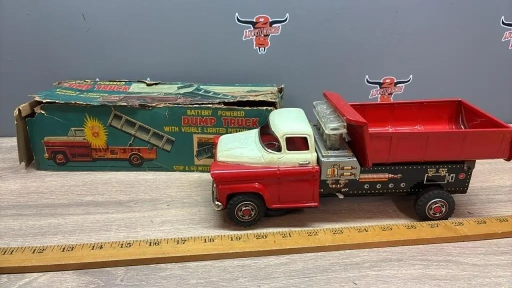 Battery Powered Dump Truck w/Original Box