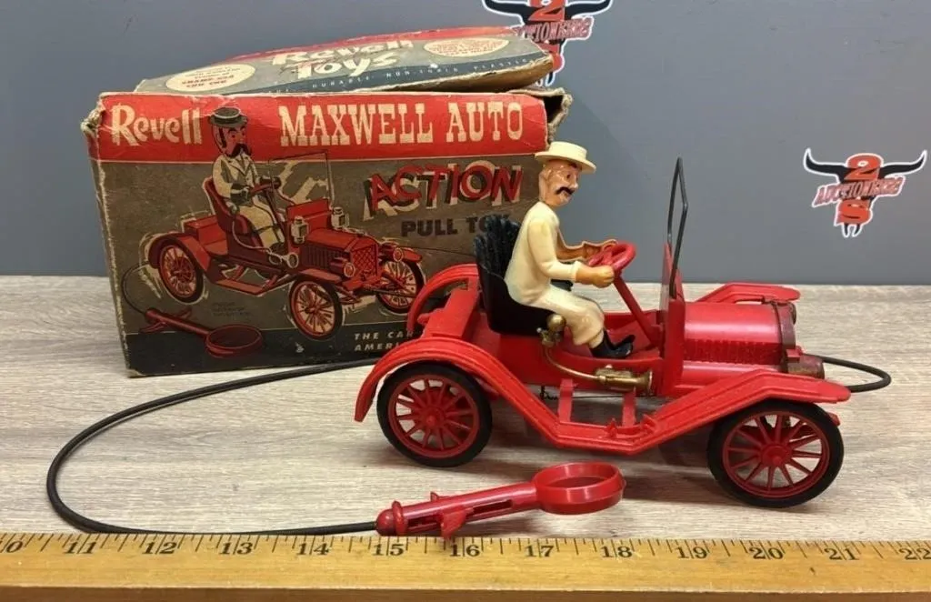 Revell Maxwell Auto Action Pull Toy w/Original