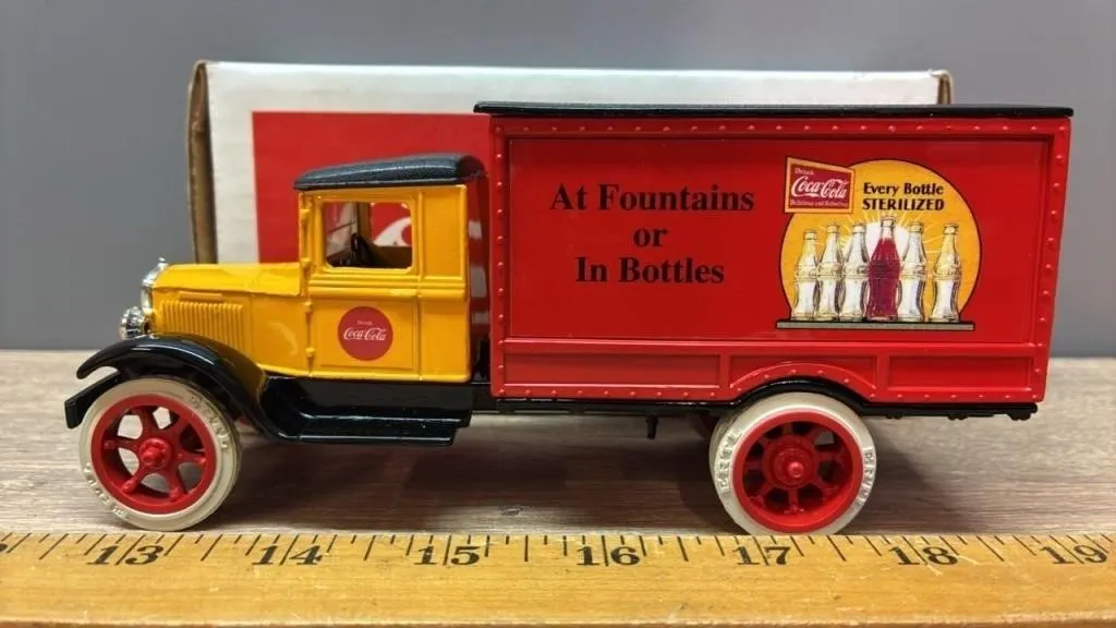ERTL 1931 Hawkeye Coca-Cola Delivery Van Coin