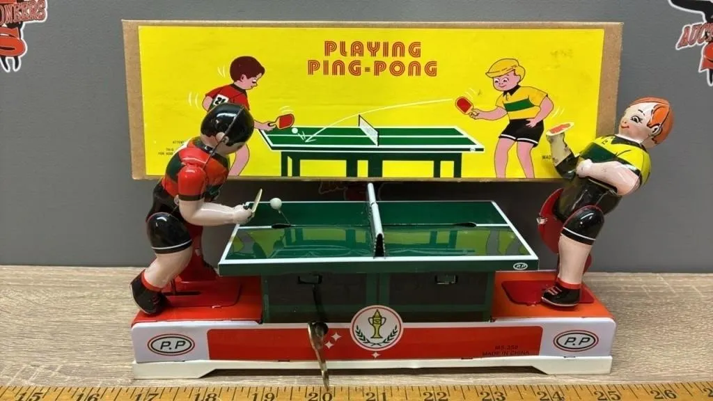 Playing Ping Pong Wind Up Toy. China.