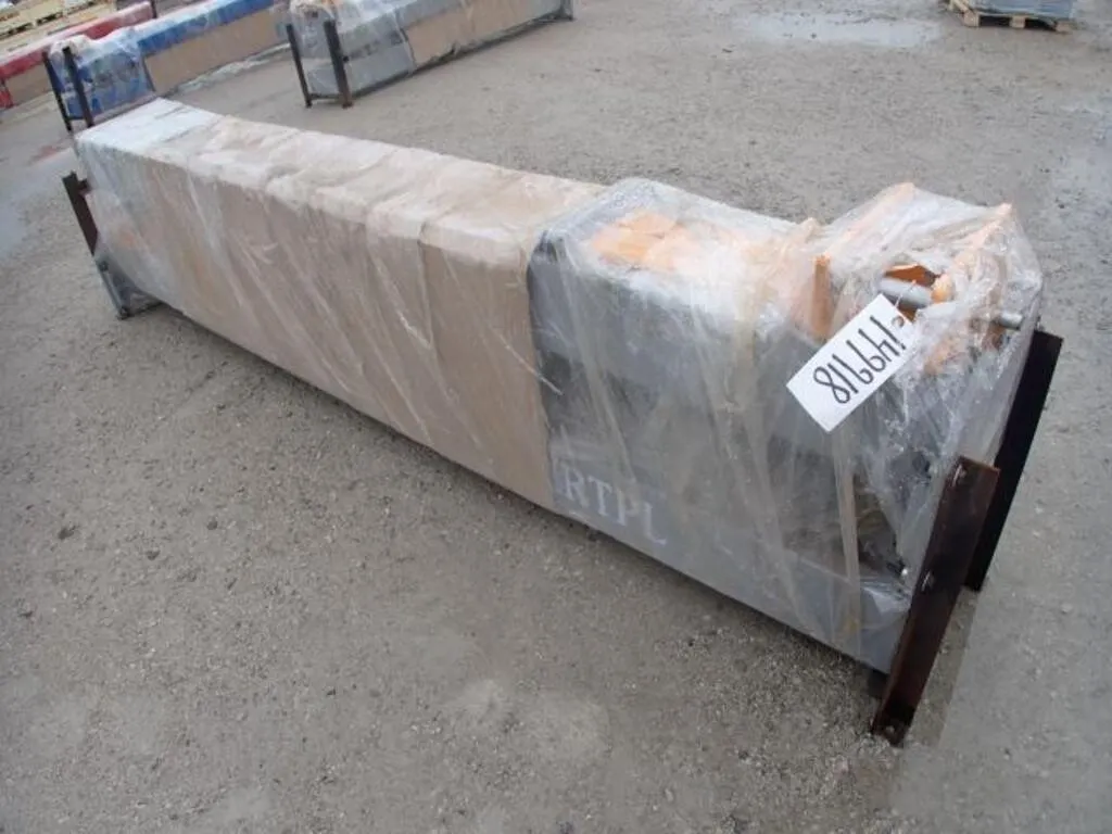 UNUSED 2025 IRANCH IRTPL 10,000 Lb Two Post