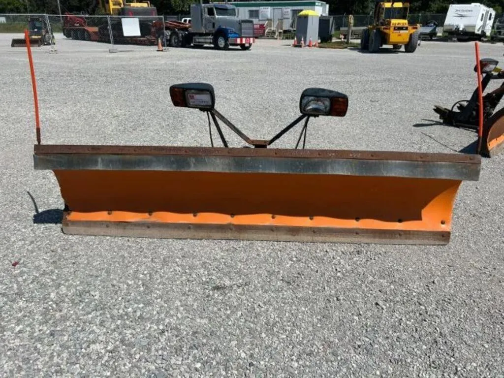 Arctic 9 Ft Hydraulic Reversible Plow