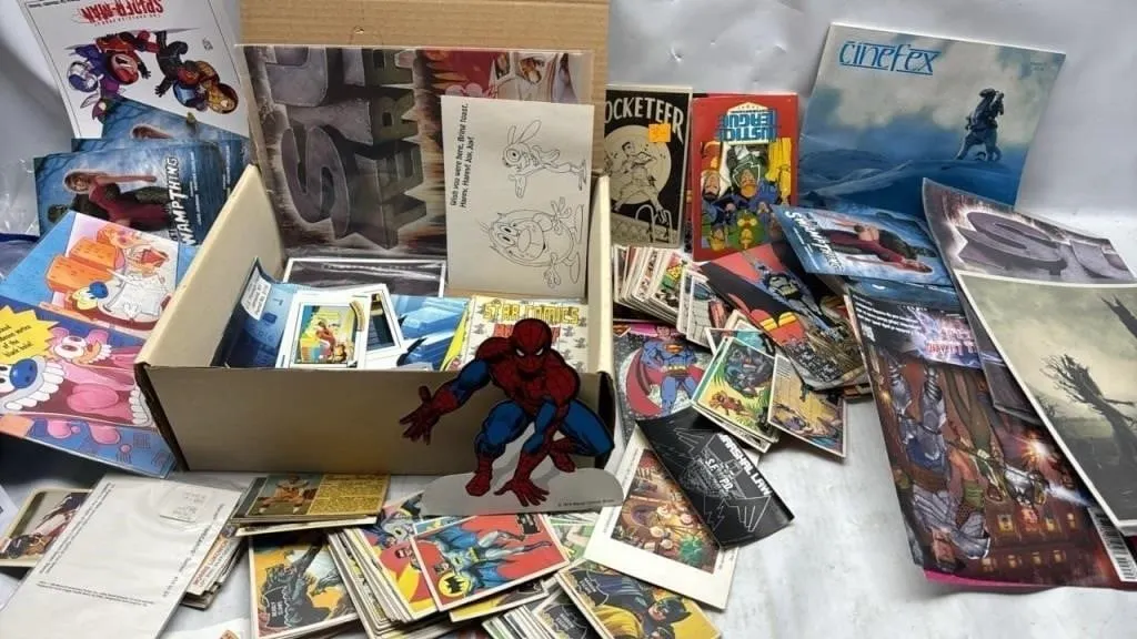 Vintage trading card lot Batman Hockey comics etc
